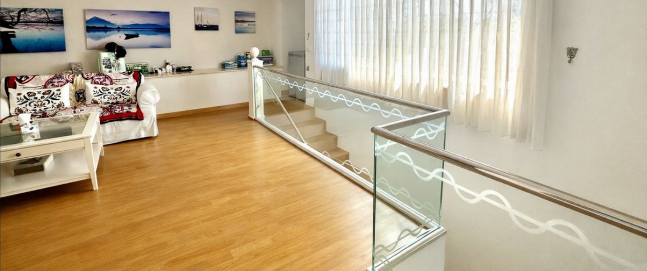 Wiederverkauf - Villa - Marbella - Puerto Banús