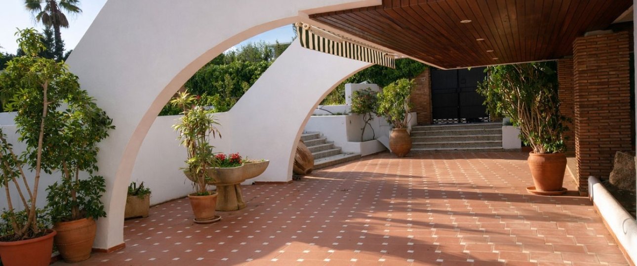 Wiederverkauf - Villa - Marbella - Puerto Banús