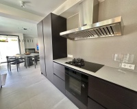Wiederverkauf - Villa - Marbella - Puerto Banús