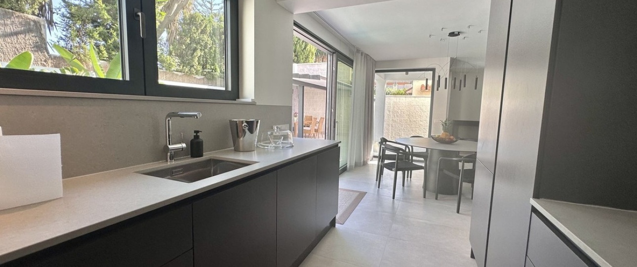 Wiederverkauf - Villa - Marbella - Puerto Banús