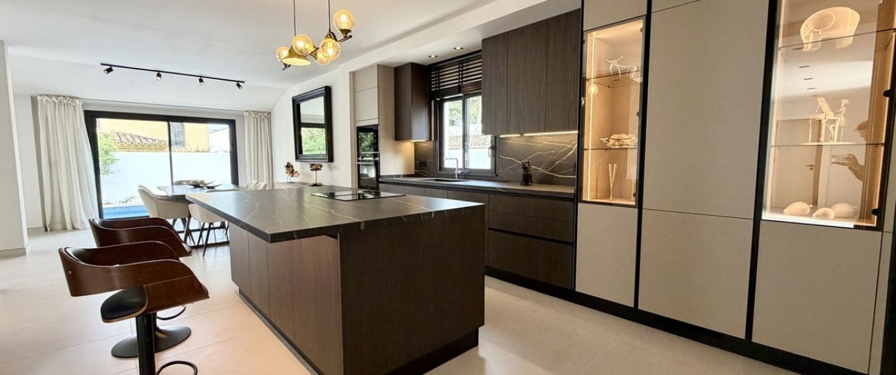 Wiederverkauf - Villa - Marbella - Puerto Banús