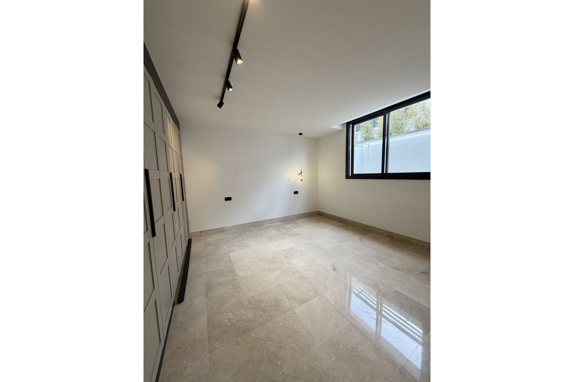 Wiederverkauf - Villa - Marbella - Puerto Banús