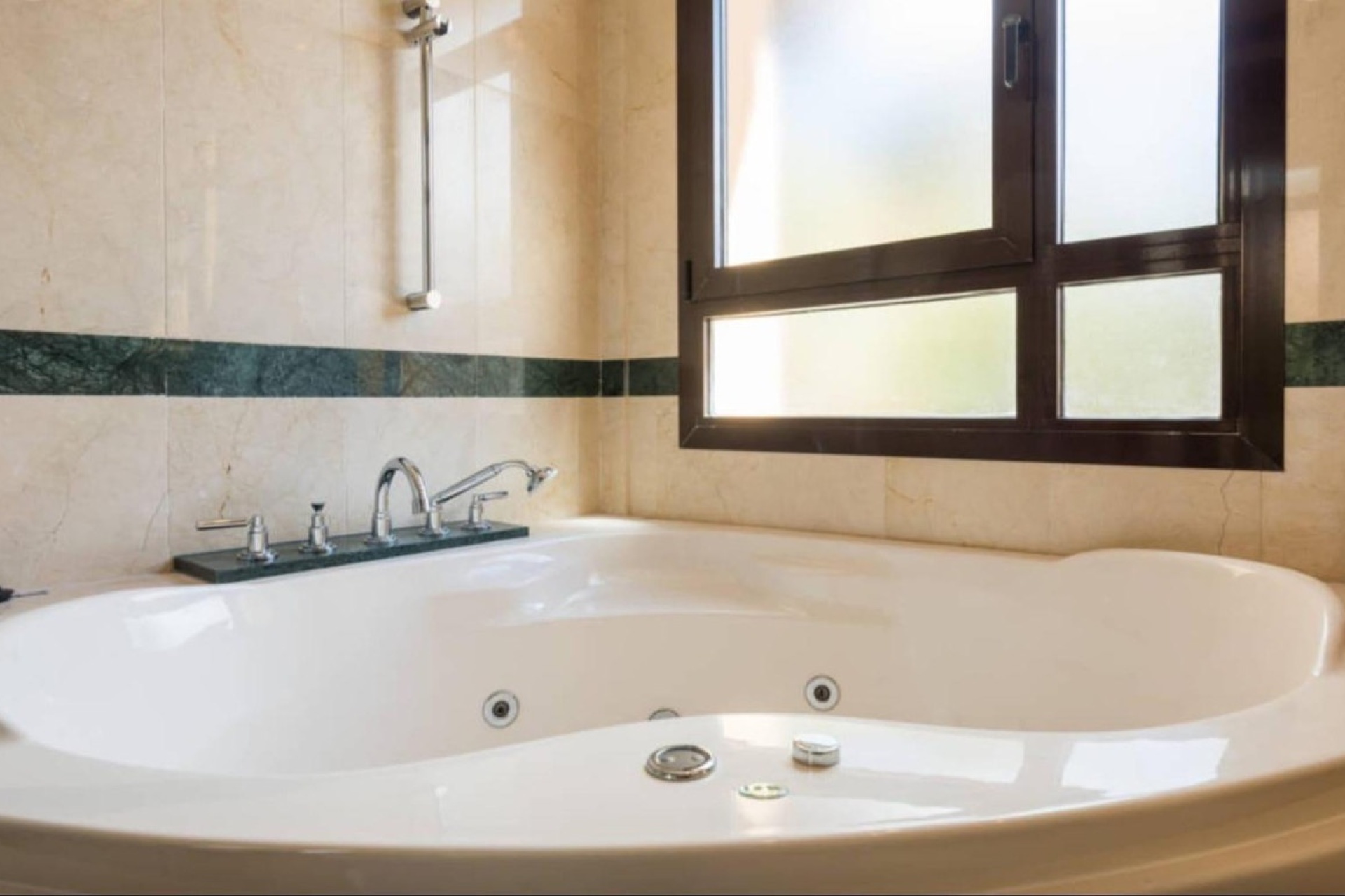 Wiederverkauf - Villa - Marbella - Puerto Banús