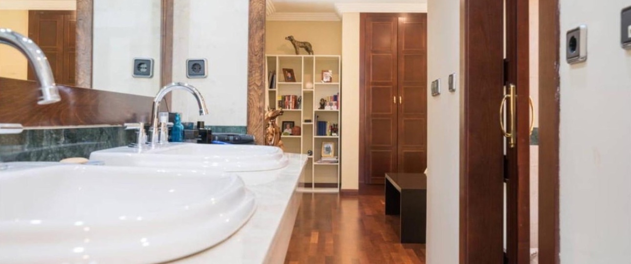 Wiederverkauf - Villa - Marbella - Puerto Banús