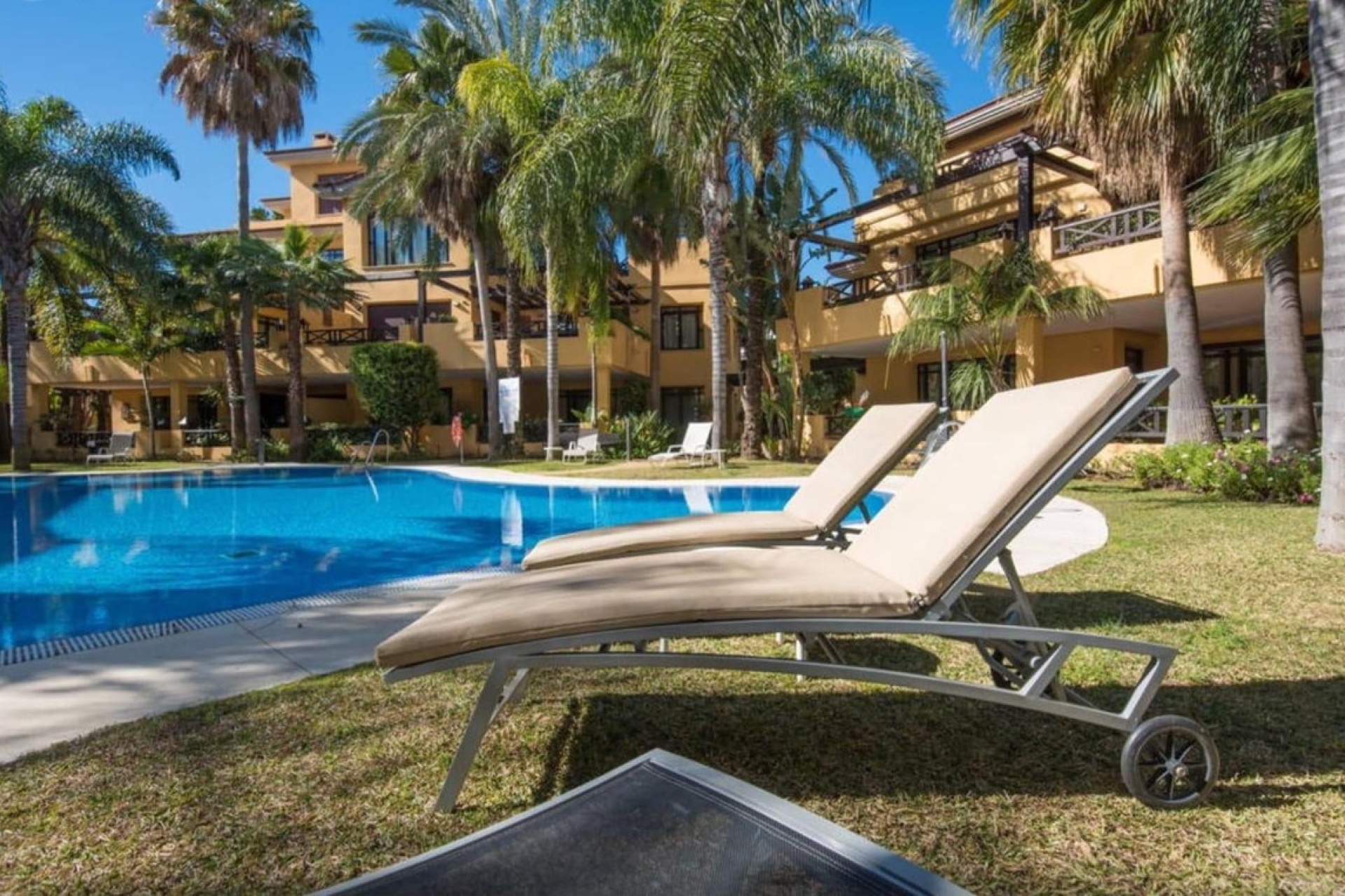 Wiederverkauf - Villa - Marbella - Puerto Banús