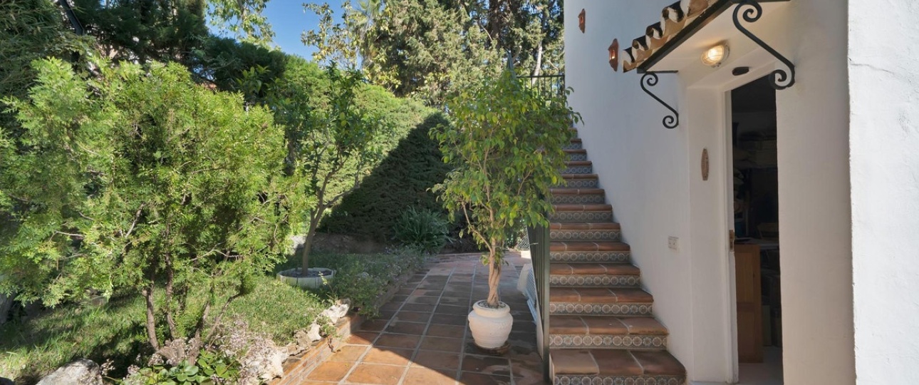 Wiederverkauf - Villa - Marbella - Puerto Banús