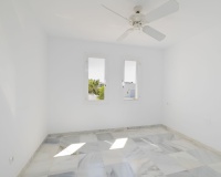 Wiederverkauf - Villa - Marbella - Puerto Banús
