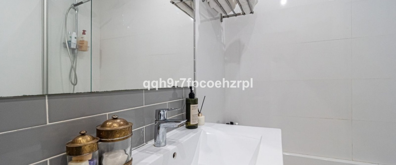 Wiederverkauf - Villa - Marbella - Reserva de Marbella