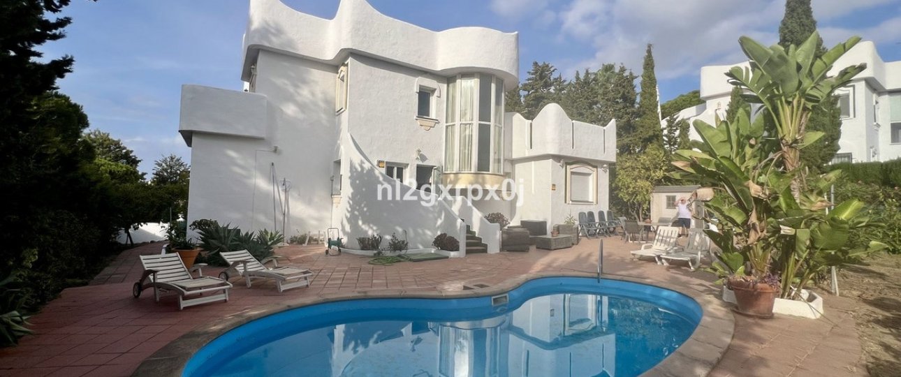 Wiederverkauf - Villa - Marbella - Reserva de Marbella