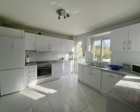 Wiederverkauf - Villa - Marbella - Reserva de Marbella
