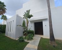 Wiederverkauf - Villa - Marbella - Río Real