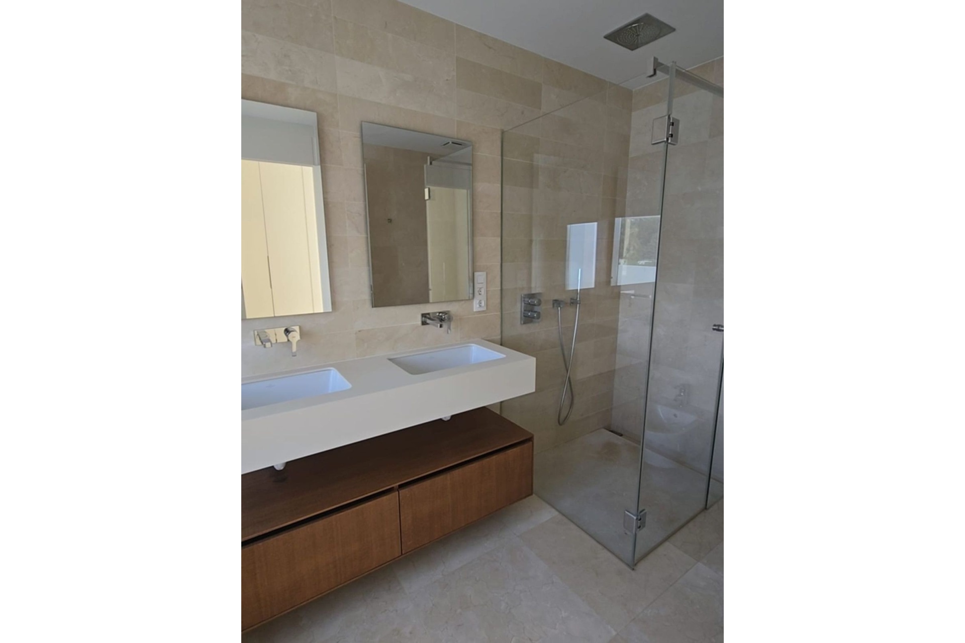 Wiederverkauf - Villa - Marbella - Río Real