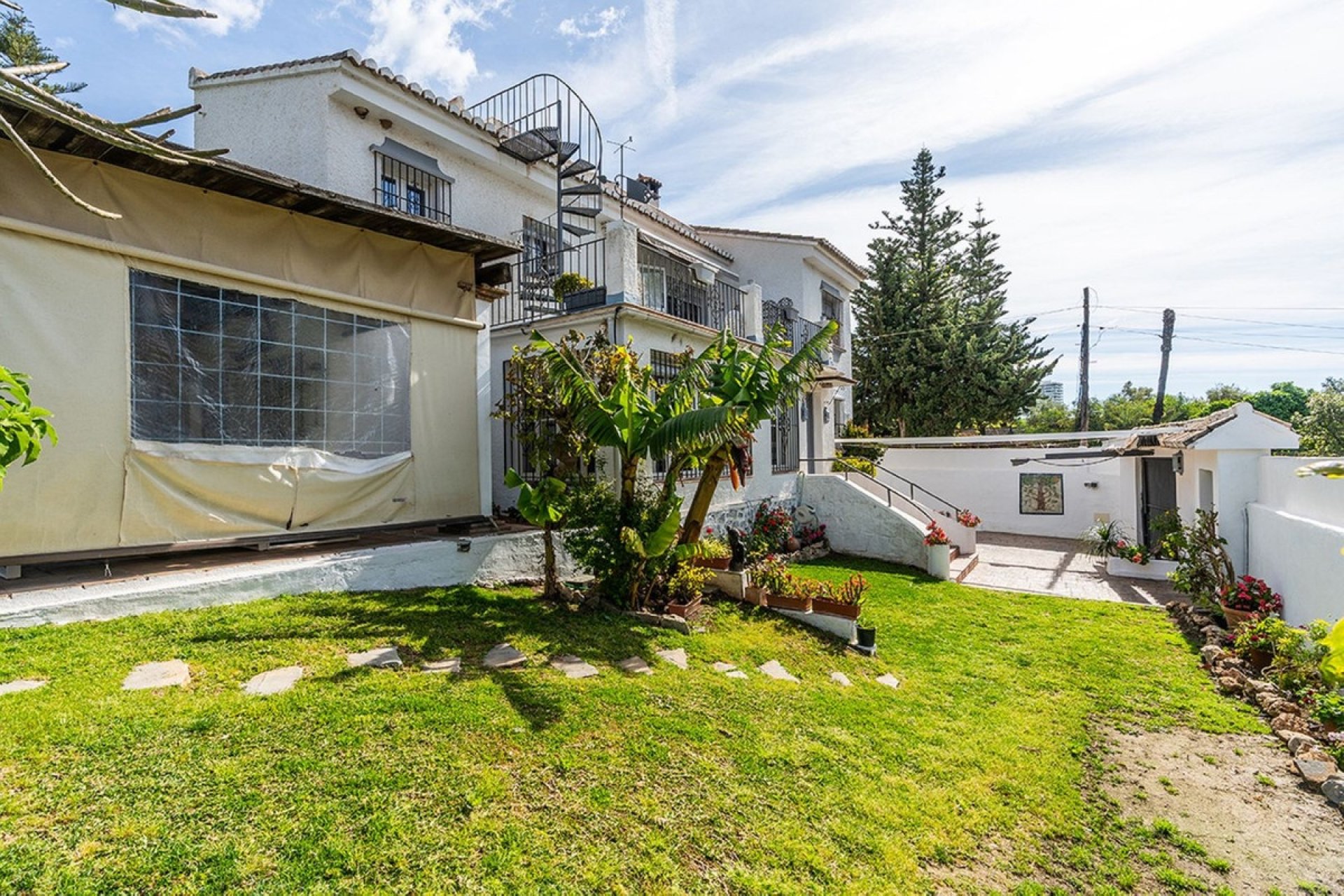 Wiederverkauf - Villa - Marbella - Río Real