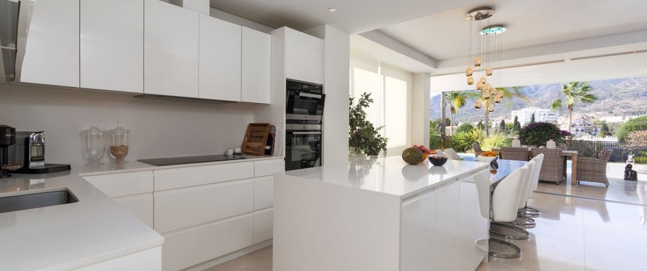 Wiederverkauf - Villa - Marbella - Río Real