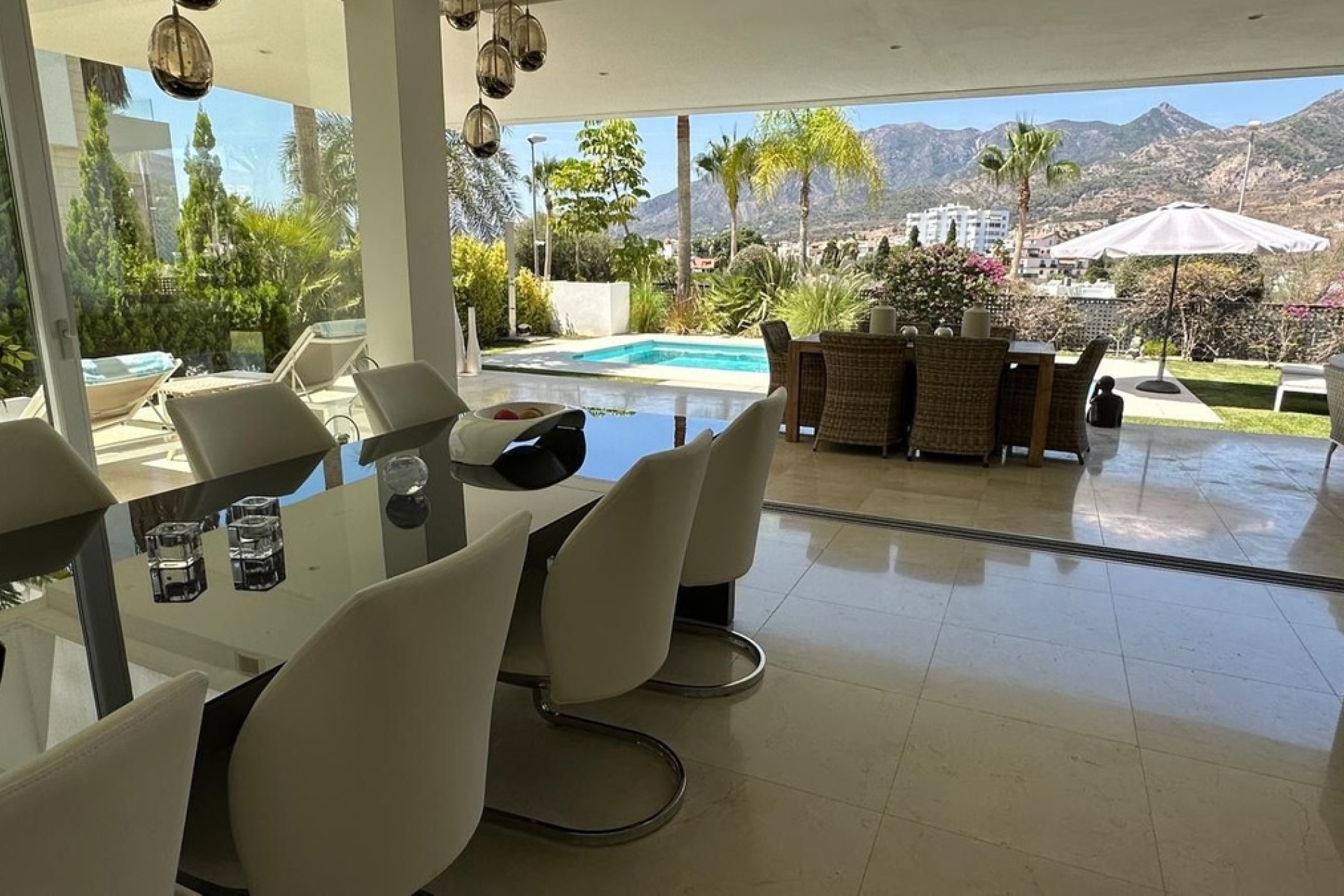 Wiederverkauf - Villa - Marbella - Río Real