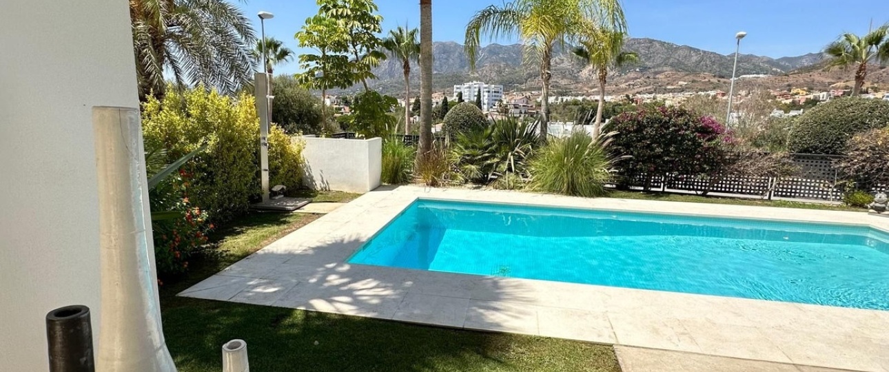 Wiederverkauf - Villa - Marbella - Río Real