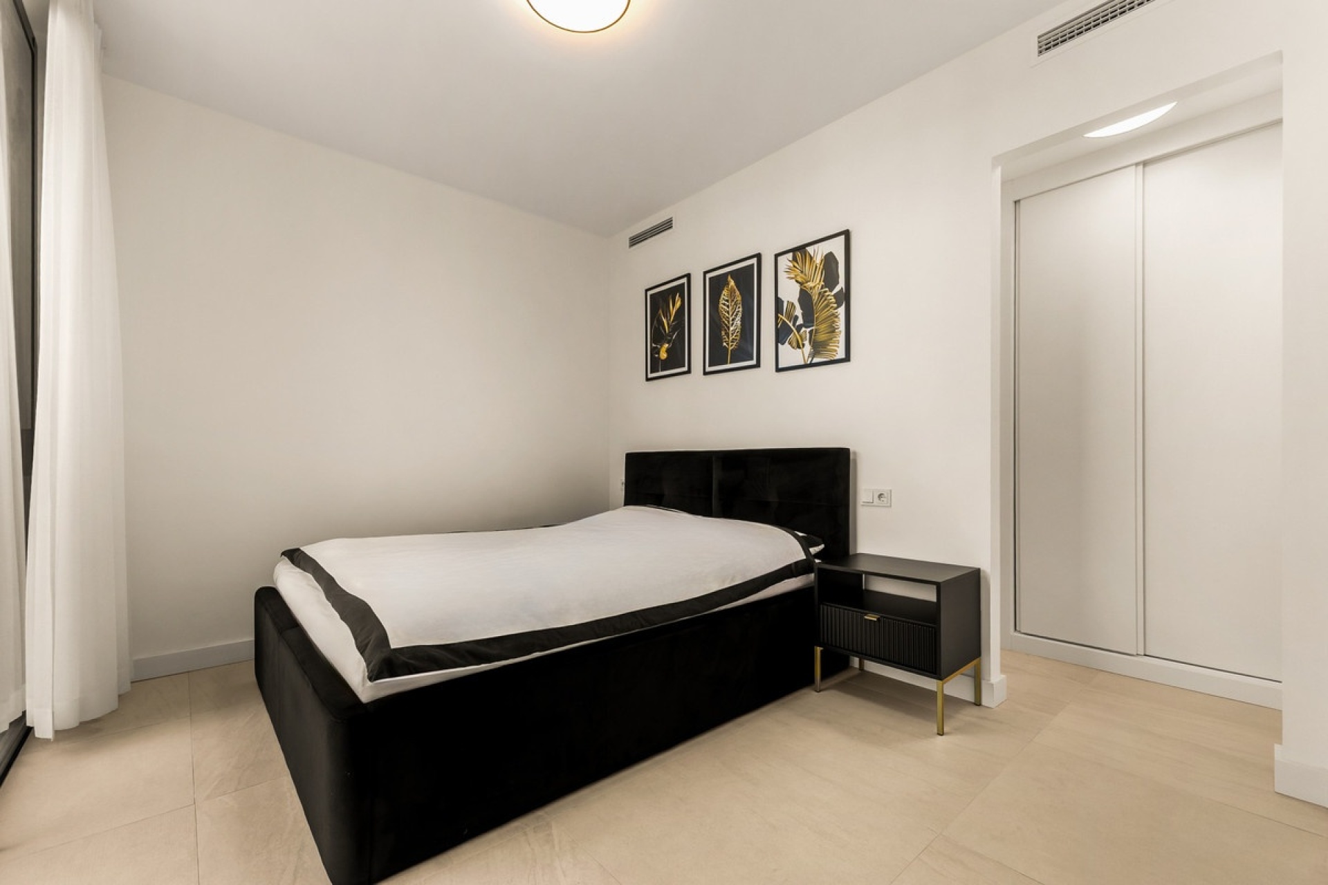 Wiederverkauf - Villa - Marbella - Río Real