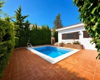 Wiederverkauf - Villa - Marbella - Río Real