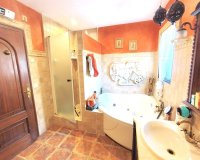 Wiederverkauf - Villa - Marbella - Río Real