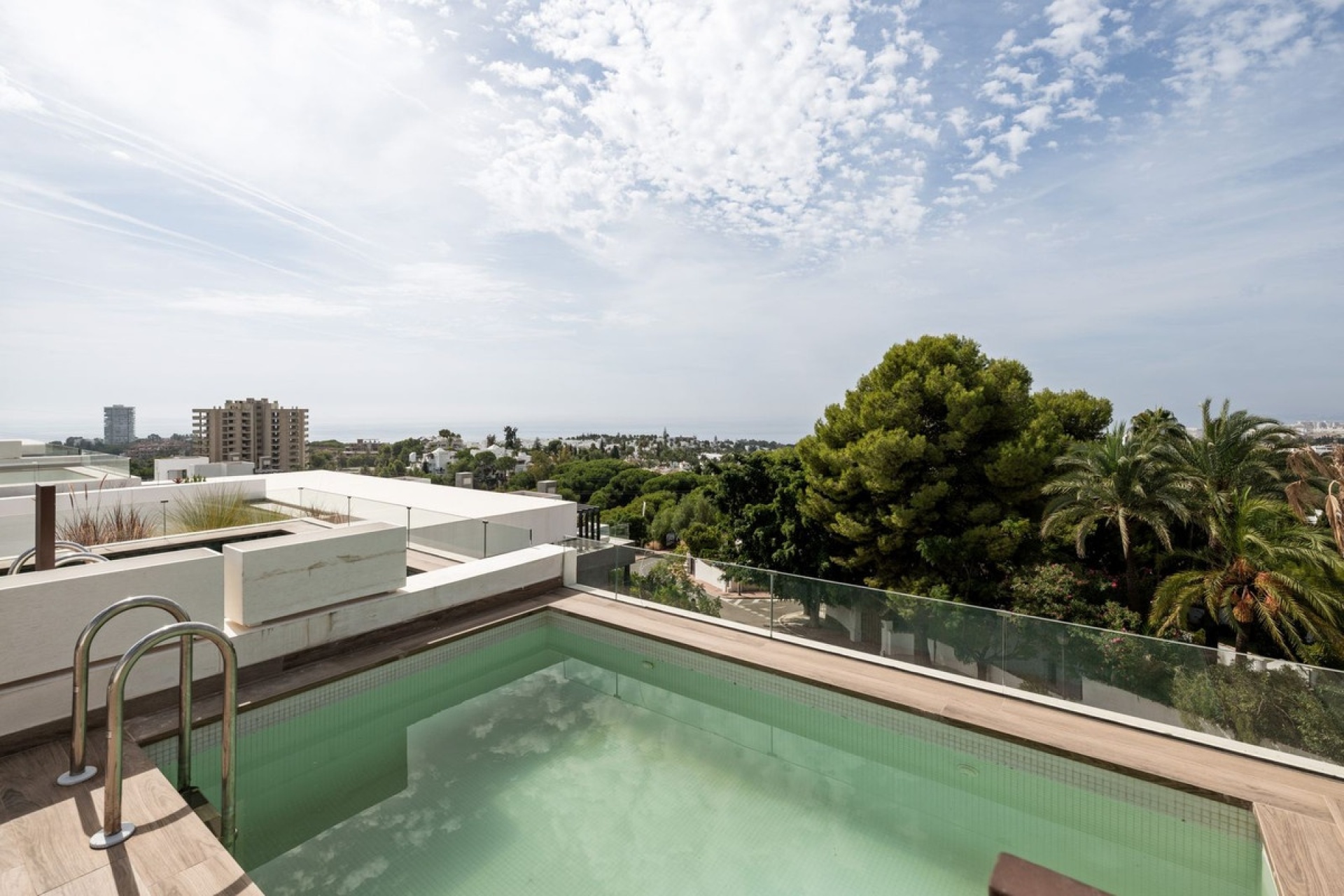 Wiederverkauf - Villa - Marbella - Río Real