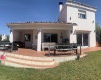 Wiederverkauf - Villa - Marbella - San Pedro de Alcántara