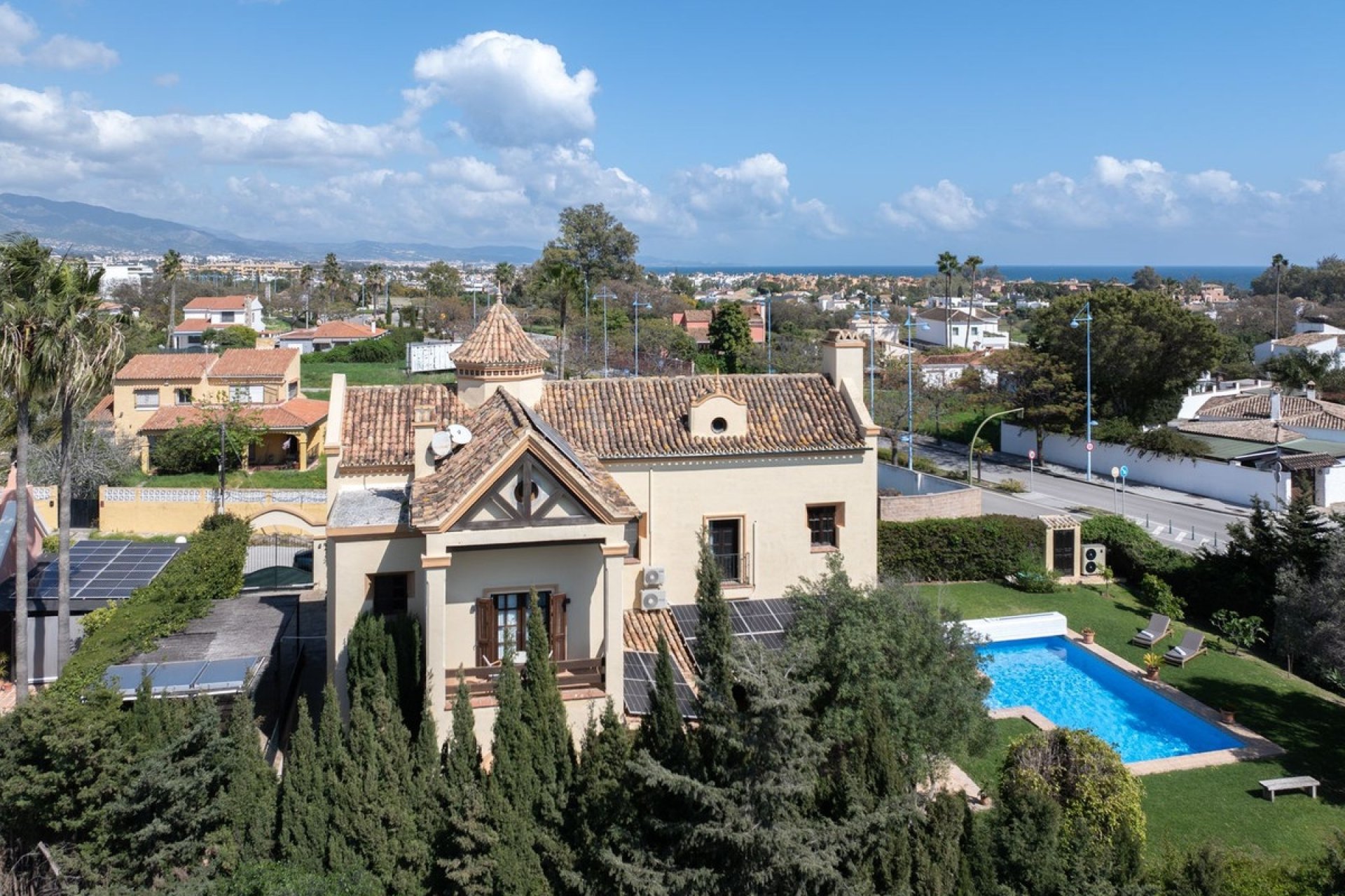 Wiederverkauf - Villa - Marbella - San Pedro de Alcántara