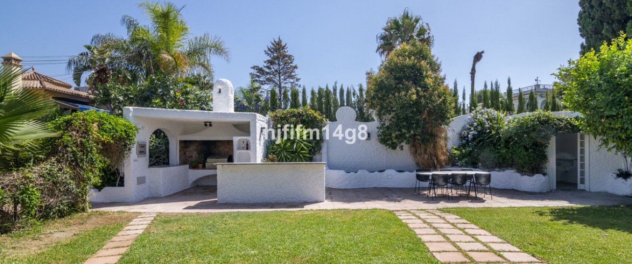 Wiederverkauf - Villa - Marbella - San Pedro de Alcántara