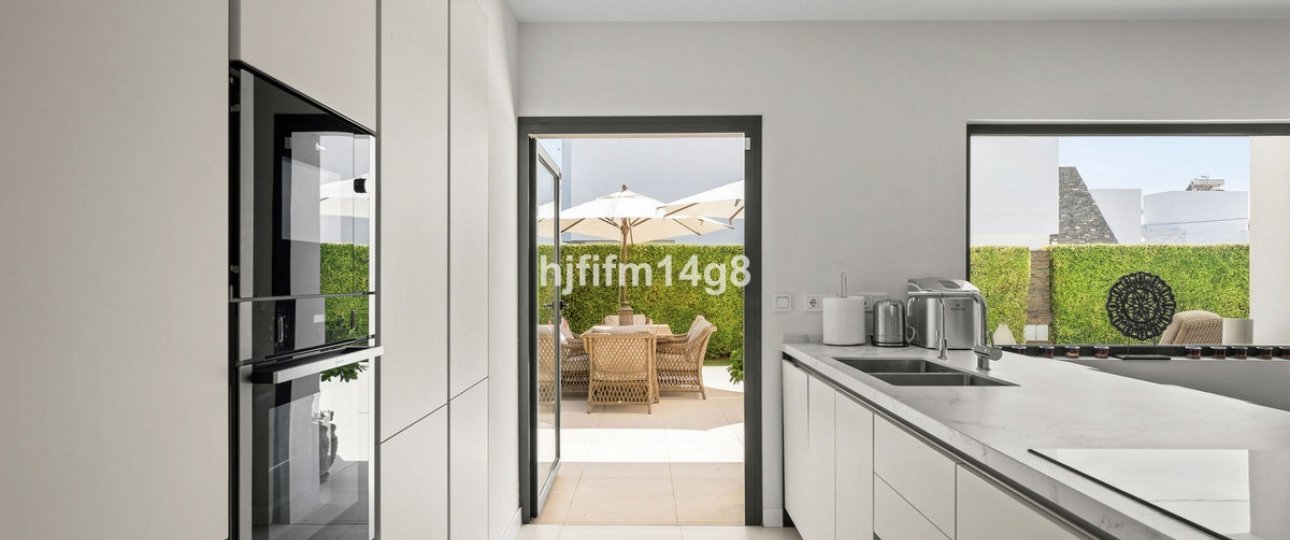 Wiederverkauf - Villa - Marbella - San Pedro de Alcántara