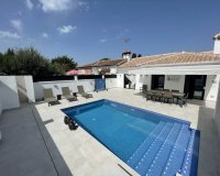Wiederverkauf - Villa - Marbella - San Pedro de Alcántara