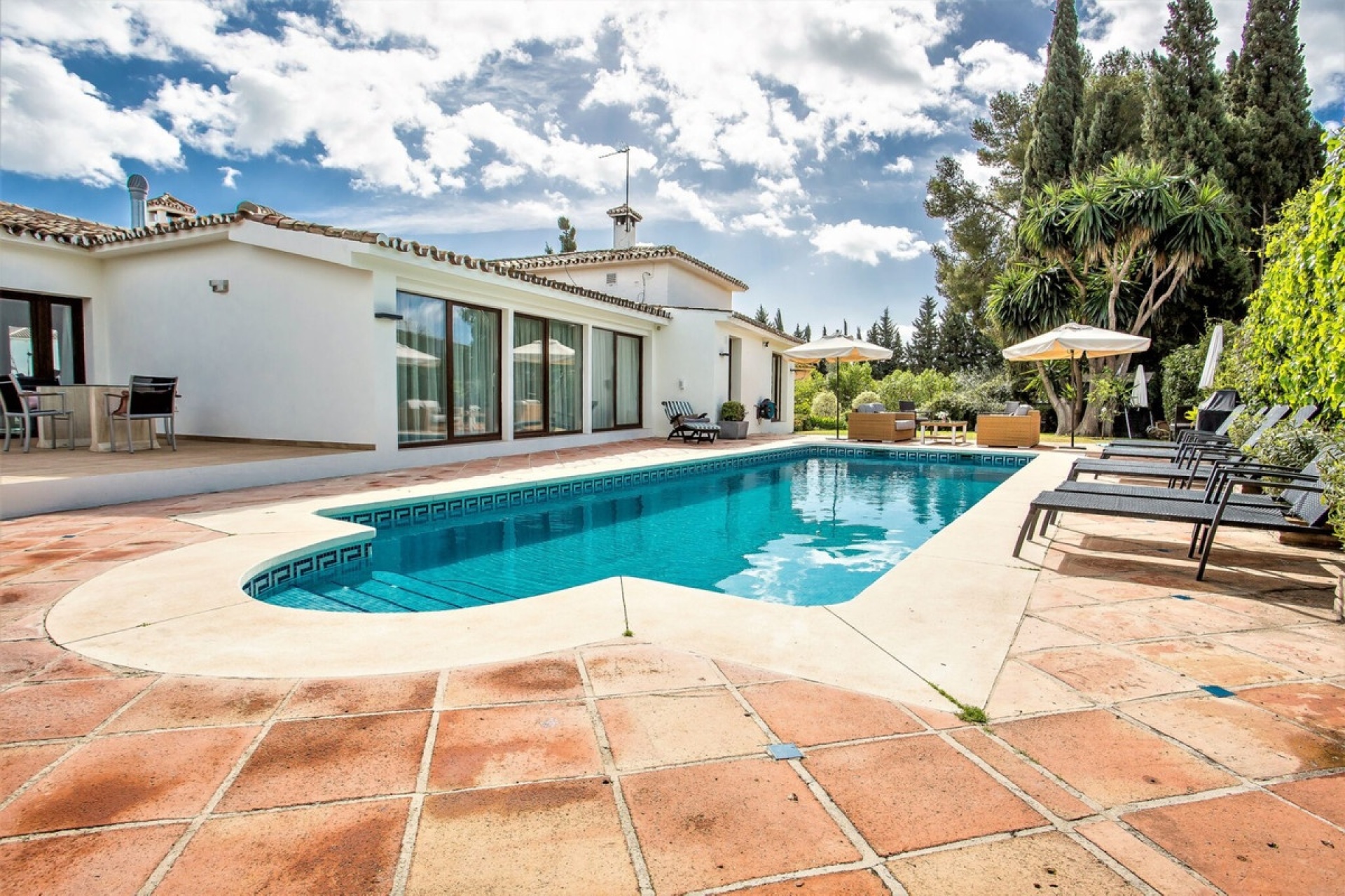 Wiederverkauf - Villa - Marbella - San Pedro de Alcántara