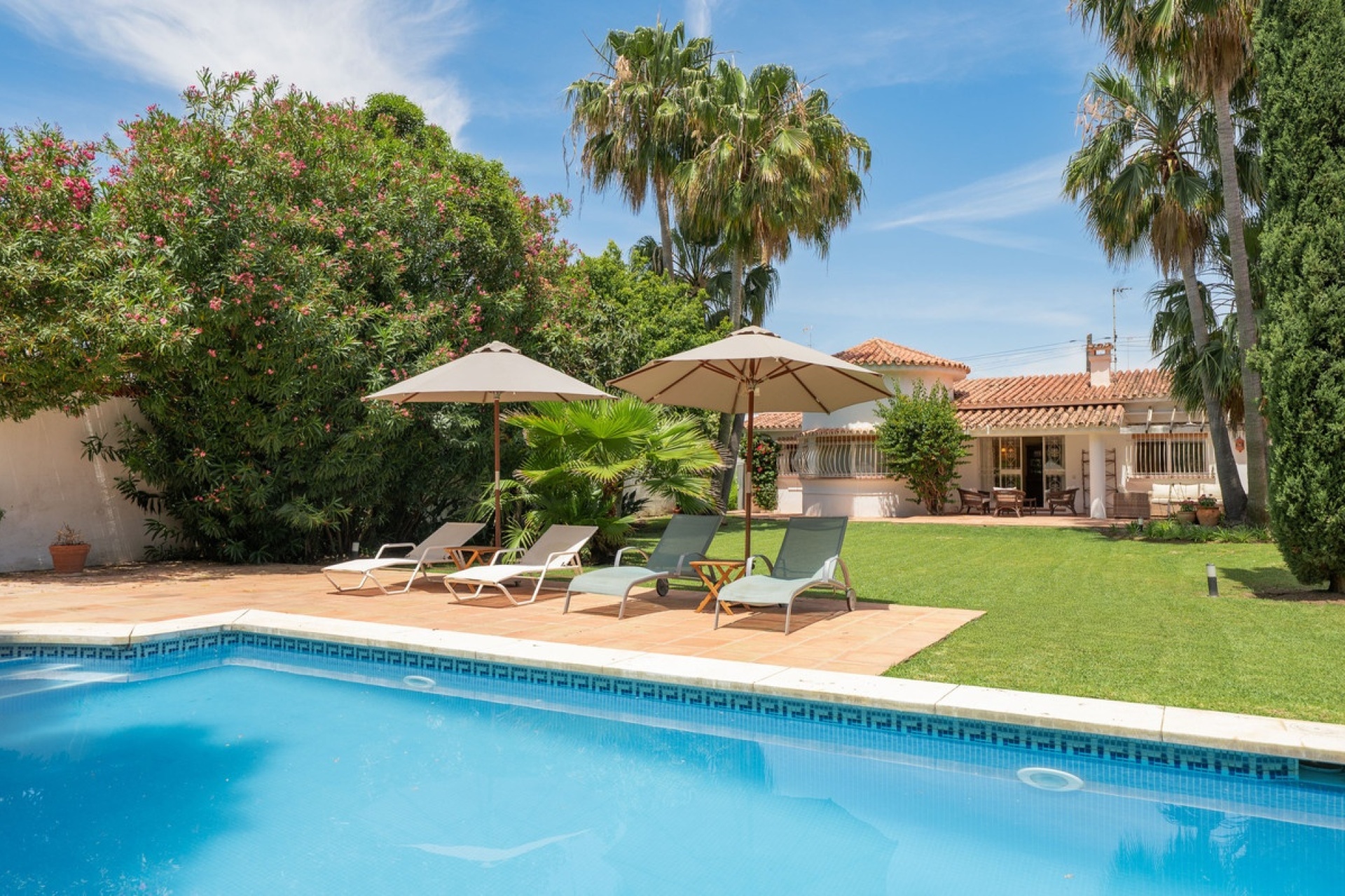 Wiederverkauf - Villa - Marbella - San Pedro de Alcántara