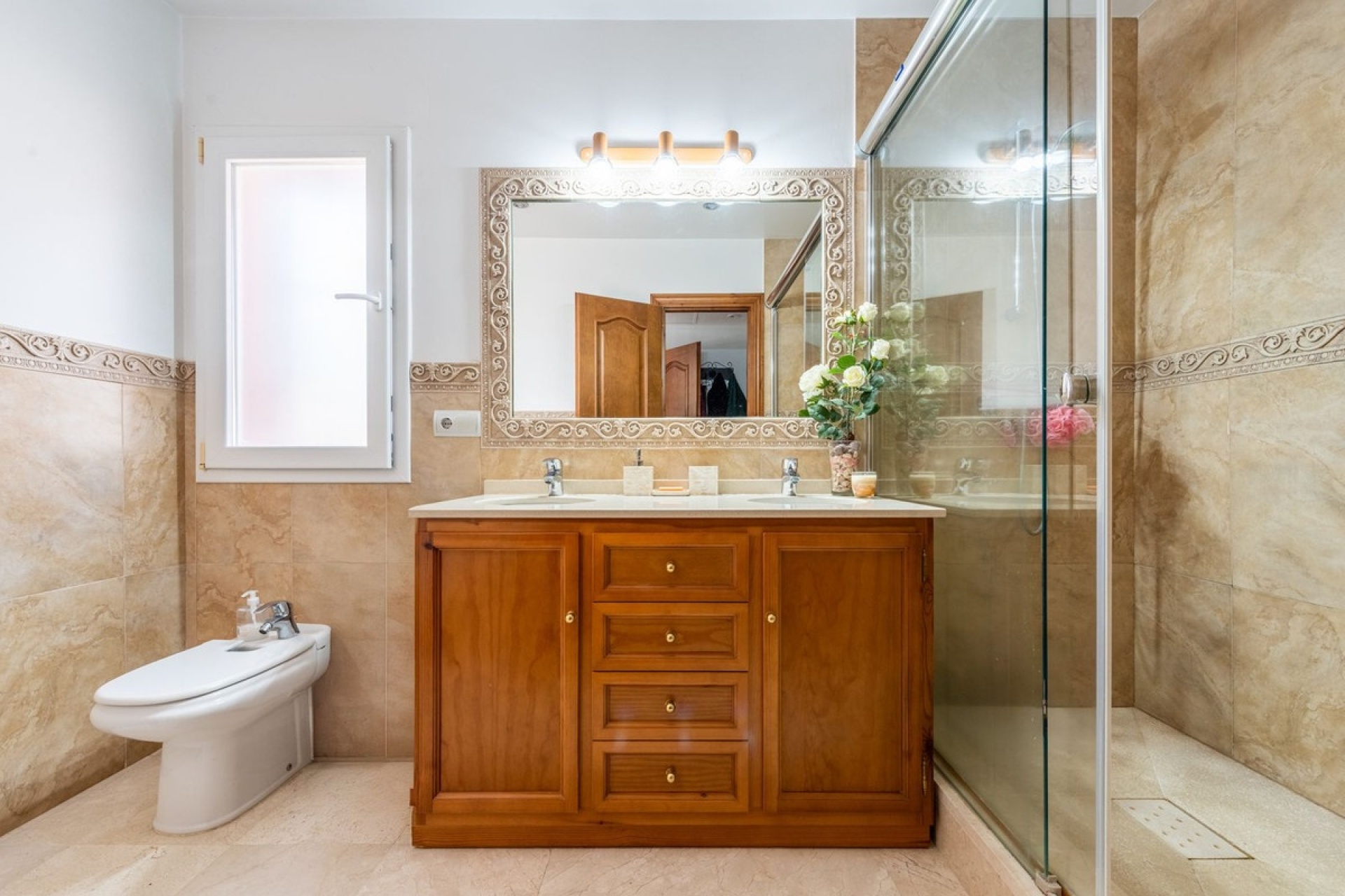 Wiederverkauf - Villa - Marbella - San Pedro de Alcántara