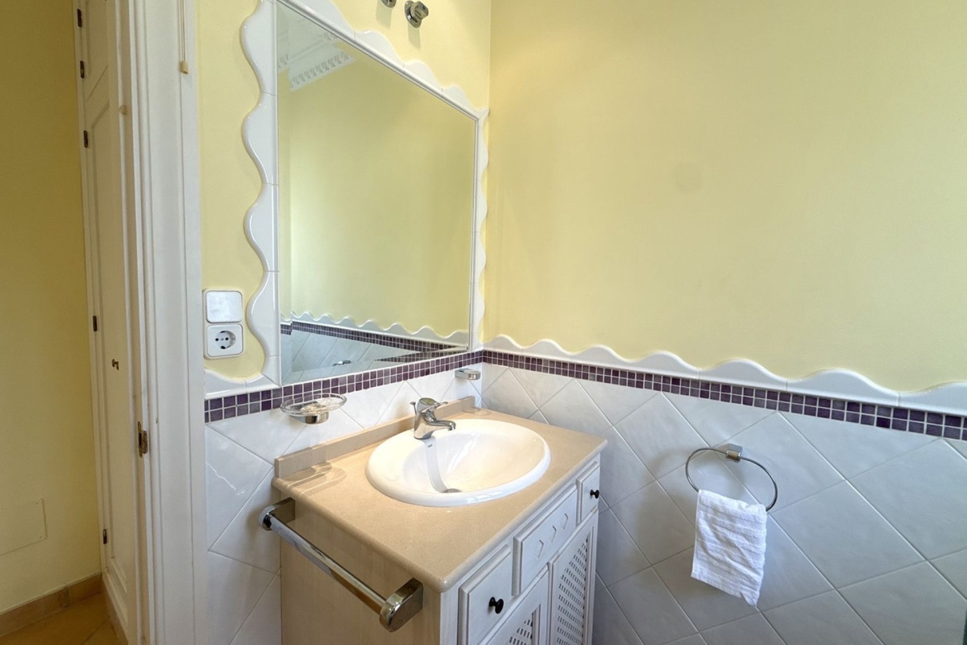 Wiederverkauf - Villa - Marbella - San Pedro de Alcántara