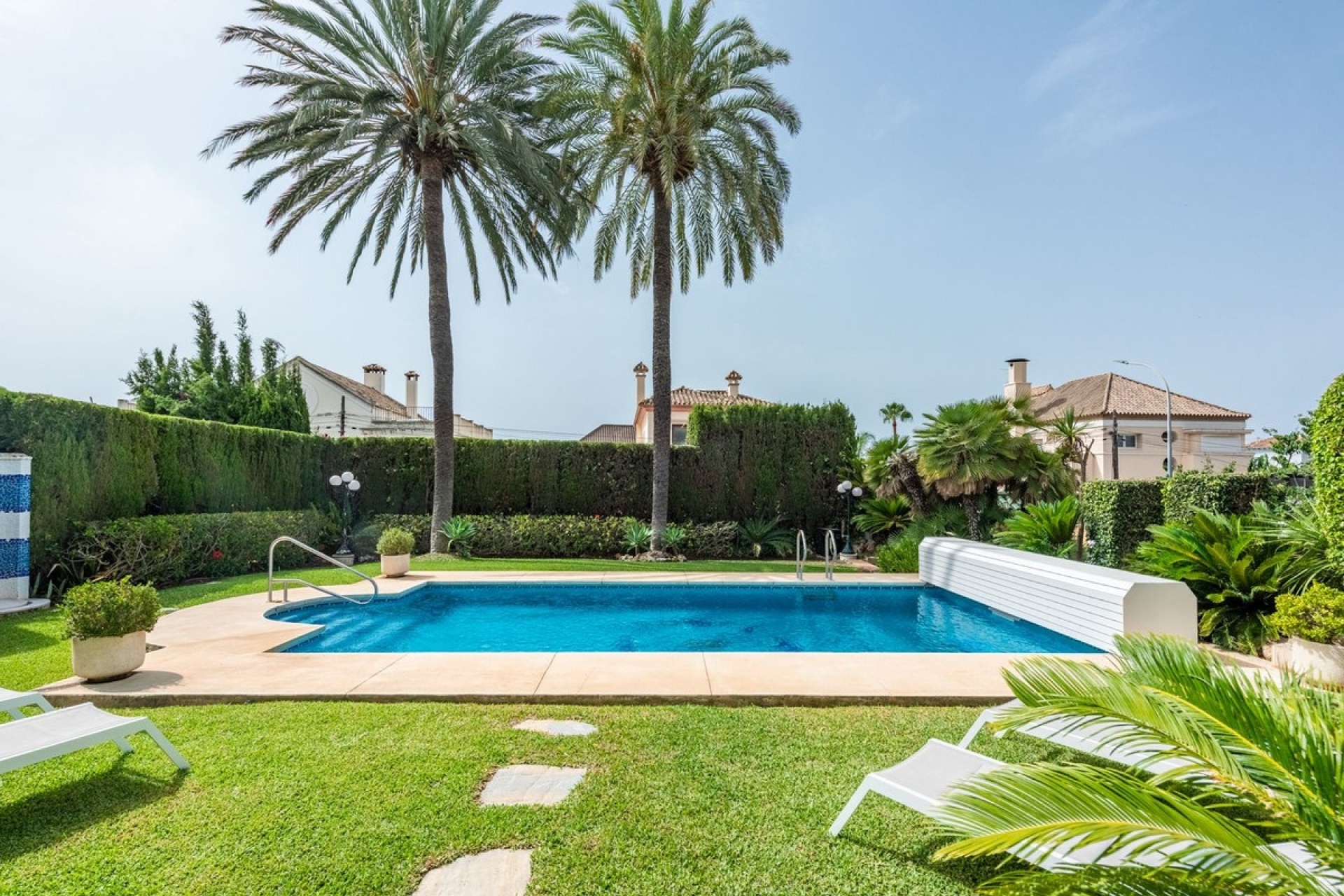 Wiederverkauf - Villa - Marbella - San Pedro de Alcántara