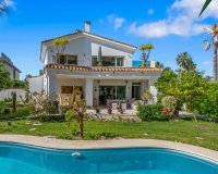 Wiederverkauf - Villa - Marbella - San Pedro de Alcántara