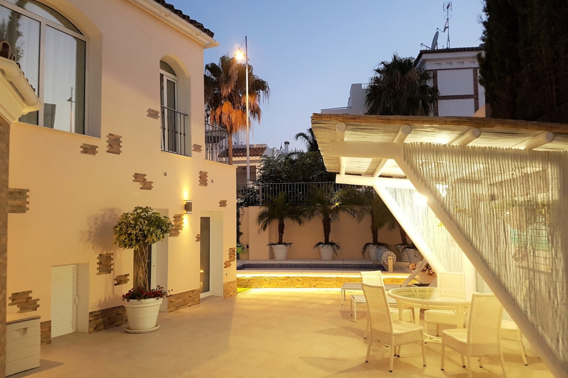 Wiederverkauf - Villa - Marbella - San Pedro de Alcántara