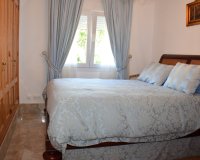 Wiederverkauf - Villa - Marbella - Santa Clara