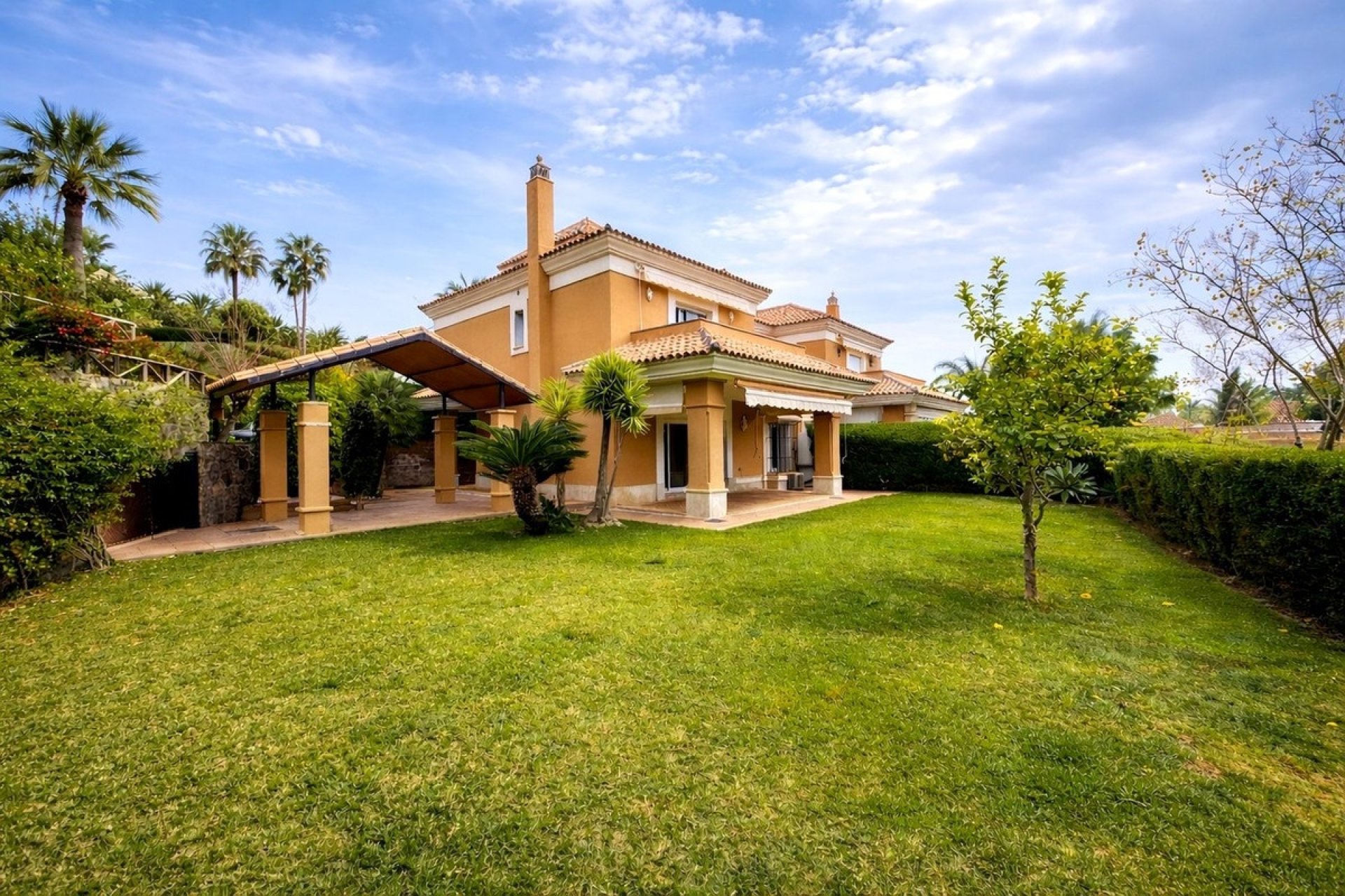 Wiederverkauf - Villa - Marbella - Santa Clara