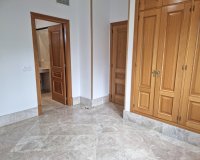 Wiederverkauf - Villa - Marbella - Santa Clara