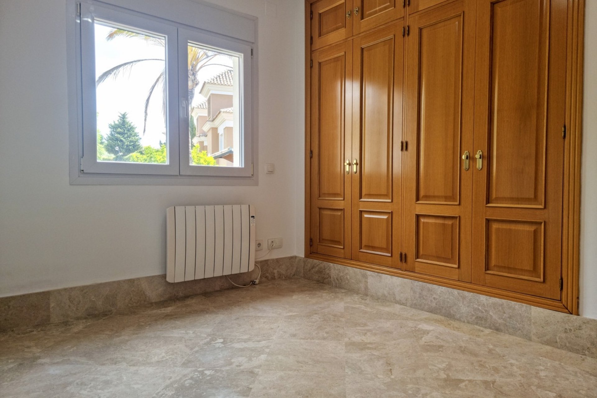 Wiederverkauf - Villa - Marbella - Santa Clara