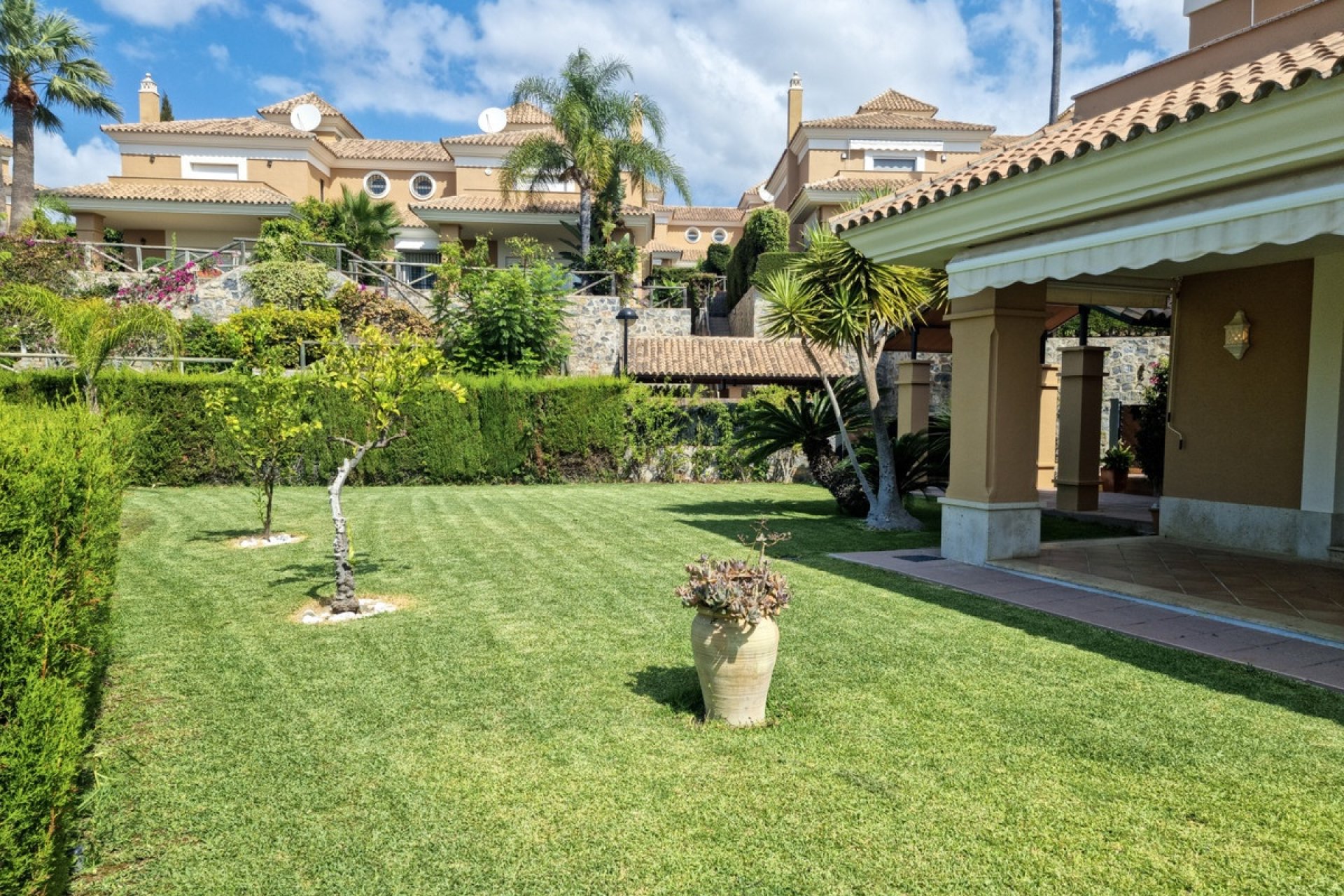 Wiederverkauf - Villa - Marbella - Santa Clara