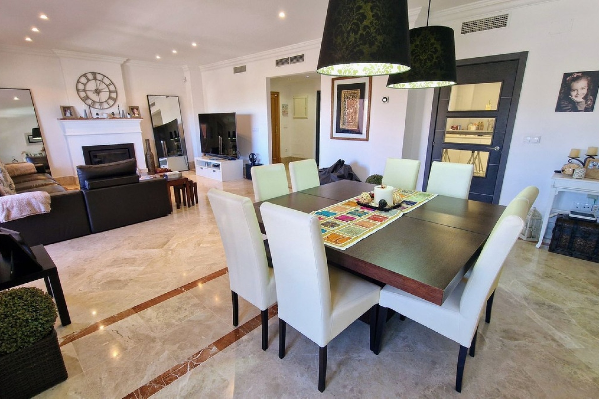 Wiederverkauf - Villa - Marbella - Santa Clara