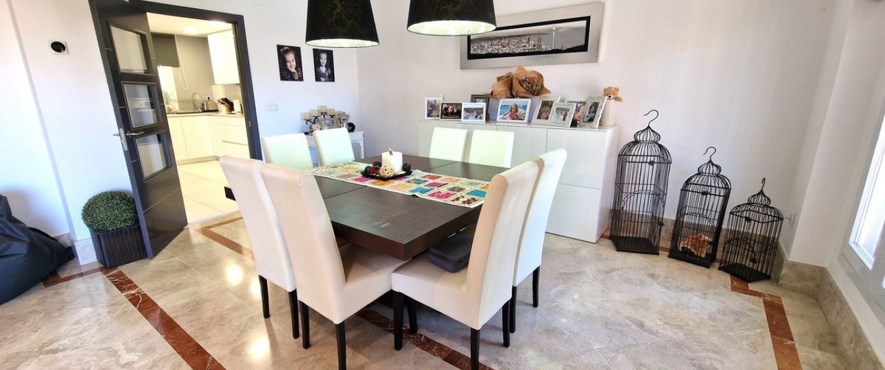 Wiederverkauf - Villa - Marbella - Santa Clara