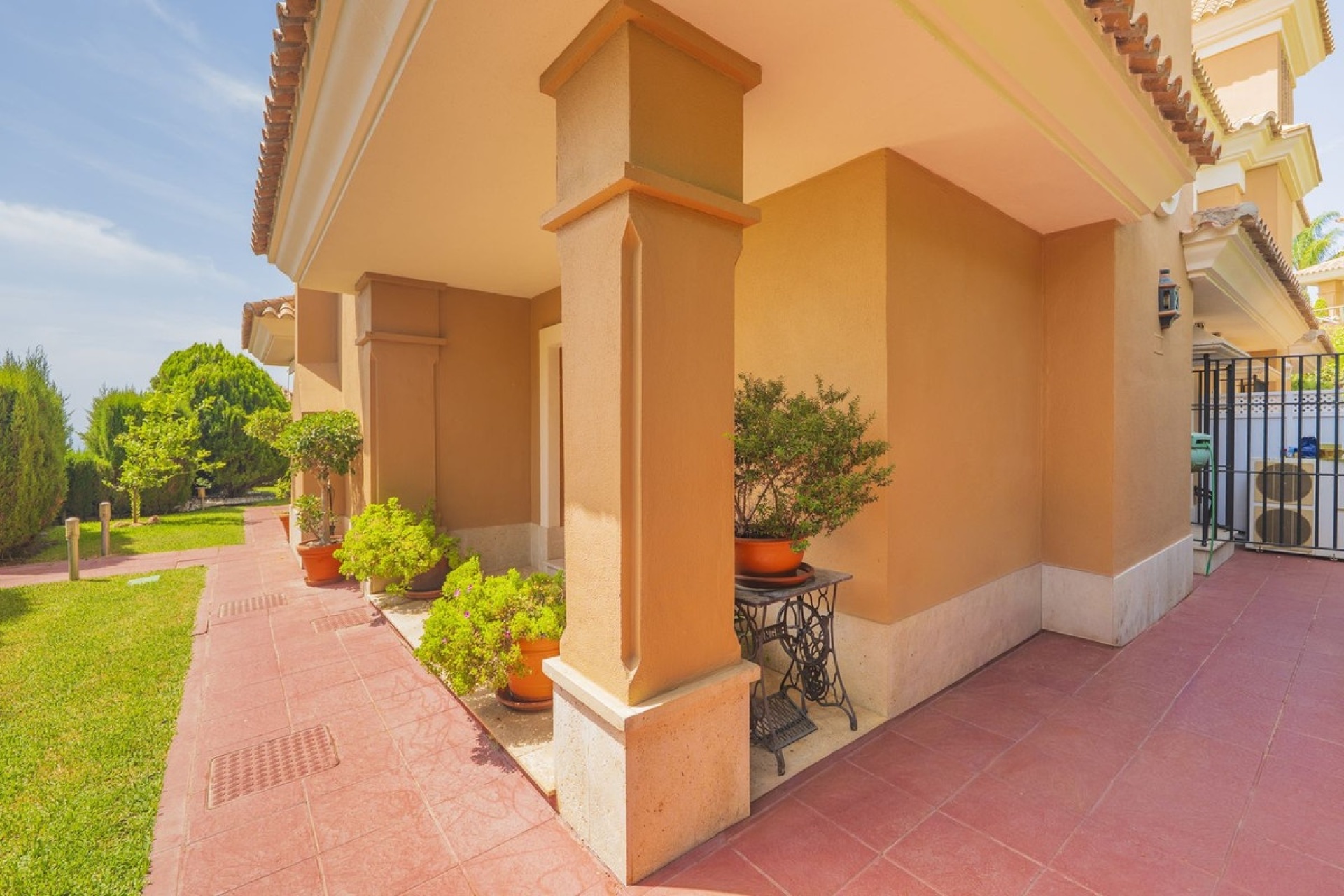 Wiederverkauf - Villa - Marbella - Santa Clara