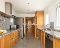 Wiederverkauf - Villa - Marbella - Santa Clara