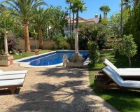 Wiederverkauf - Villa - Marbella - Sierra Blanca