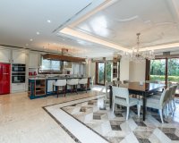 Wiederverkauf - Villa - Marbella - Sierra Blanca