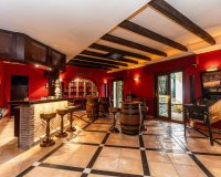 Wiederverkauf - Villa - Marbella - Sierra Blanca