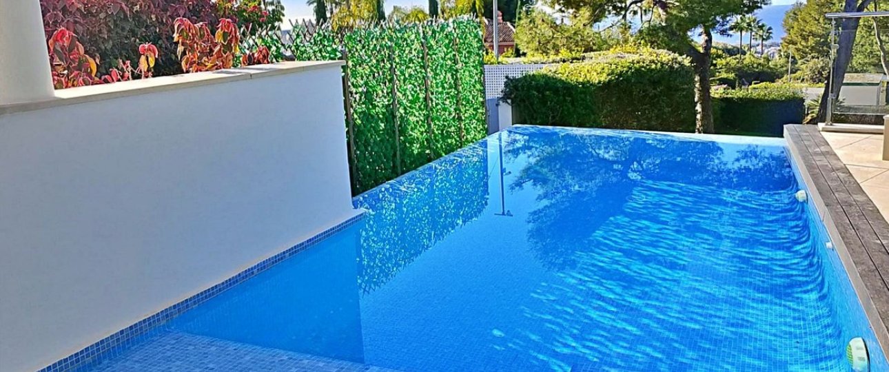Wiederverkauf - Villa - Marbella - Sierra Blanca
