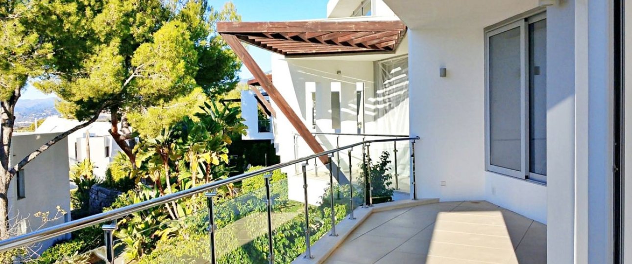Wiederverkauf - Villa - Marbella - Sierra Blanca